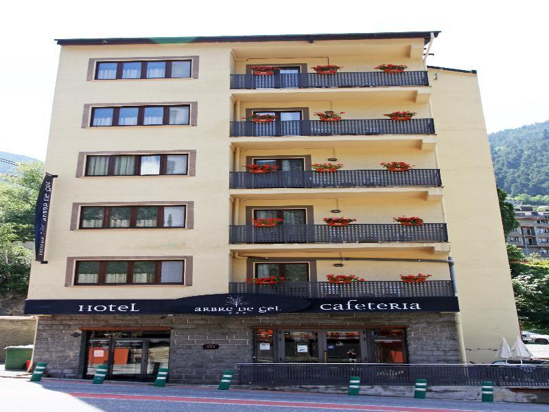Hotel Arbre De Neu Encamp Dış mekan fotoğraf